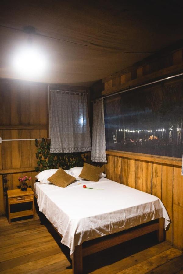 Pampa Hermosa Lake Resort Puerto Maldonado Eksteriør billede